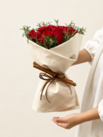 buquê com rosas vermelhas