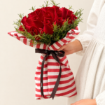 buquê de rosas vermelhas