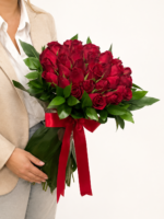 buquê de rosas vermelhas