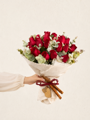 buquê de rosas vermelhas, entrega de flores em porto alegre, flores para namorada, delivery de flores, floricultura em porto alegre
