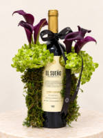 arranjo floral com vinho el sueño
