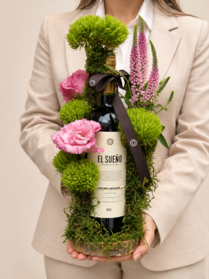 arranjo floral com vinho el sueño (2)