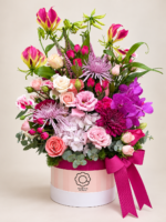 buquê luxuoso em tons de rosa e roxo